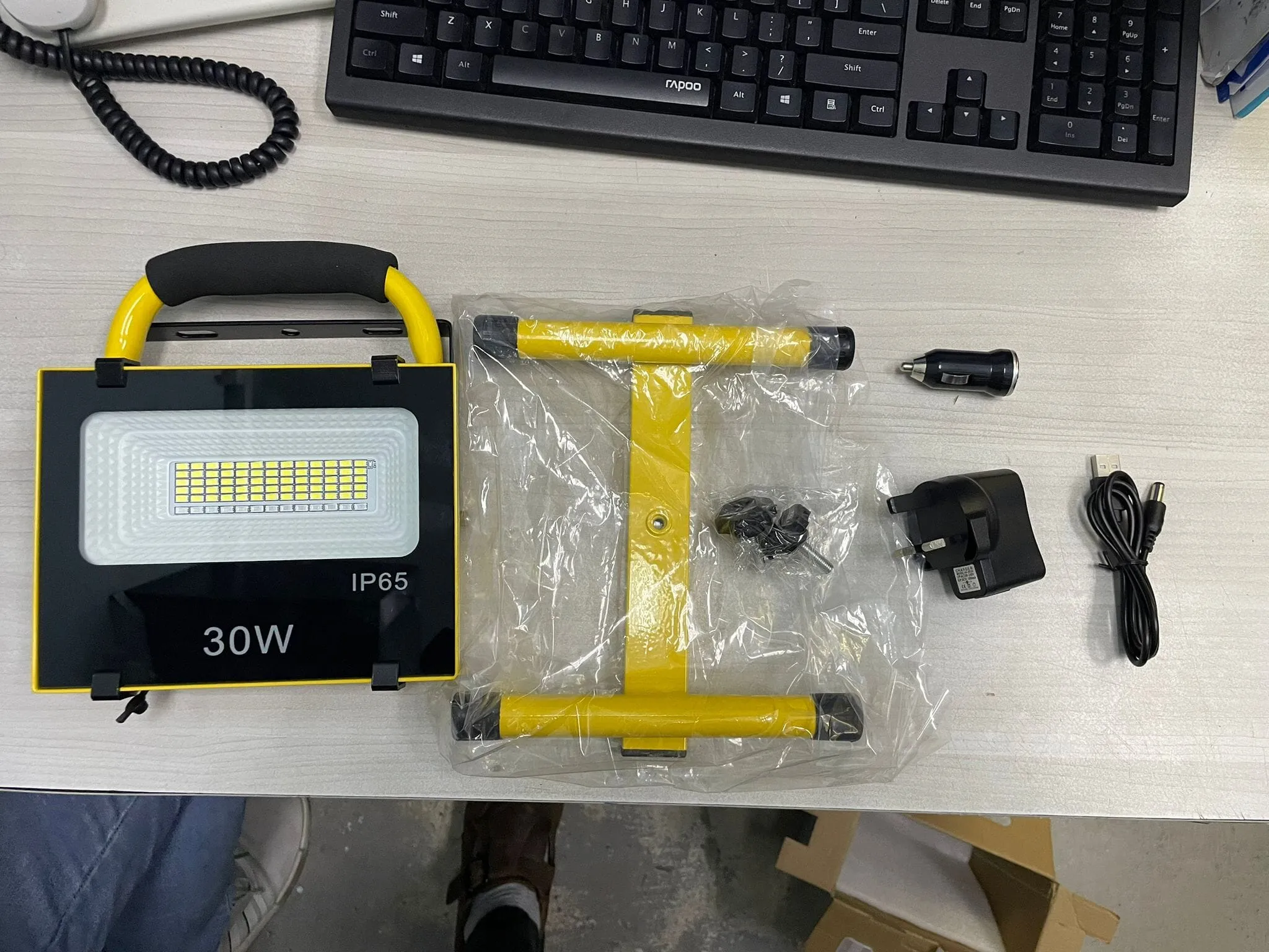 AIKO 30W LED Rechargeable Sport Lamp Flood Light | Model : LED-GYRLF30A3