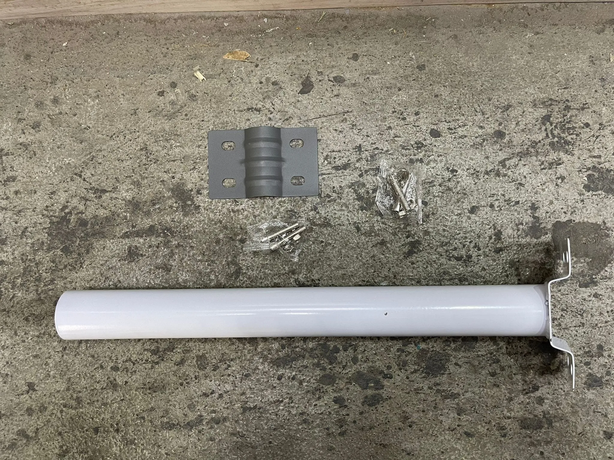 Aiko 60W Led Solar Lamp | Model : LED-GYSSLB60W