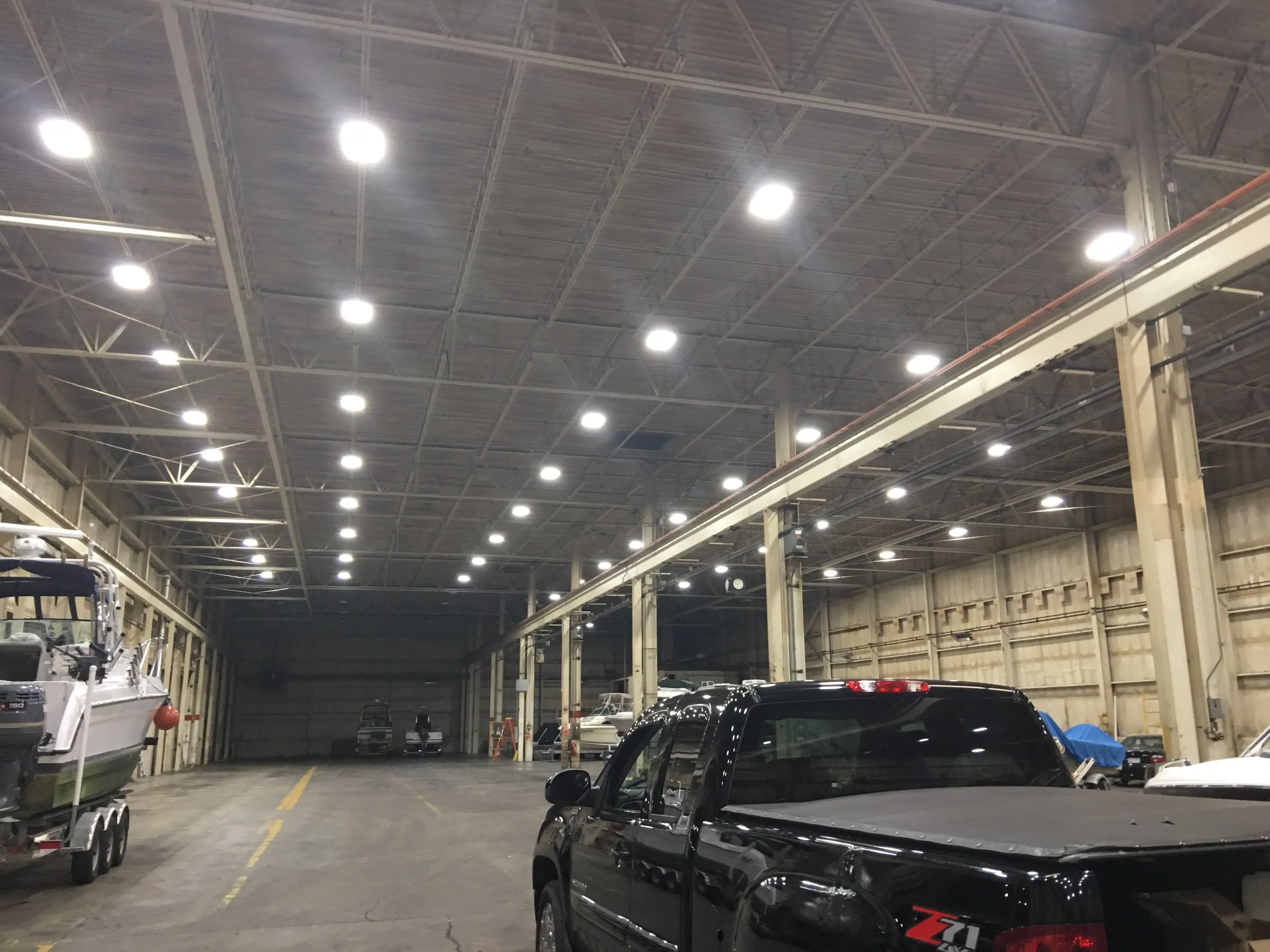 Condor Premium 2FT LED High Bay, 210 Watt, 28,350 Lumens, CCT Selectable 4000K/5000K, Comparable to 6 Lamp T5HO, 8 Lamp T8 or 400 or Higher Watt Fixture, 120-277v