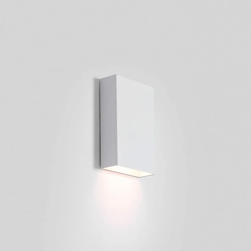 CORA HALF LED IP65 OUTDOOR WALL LIGHT