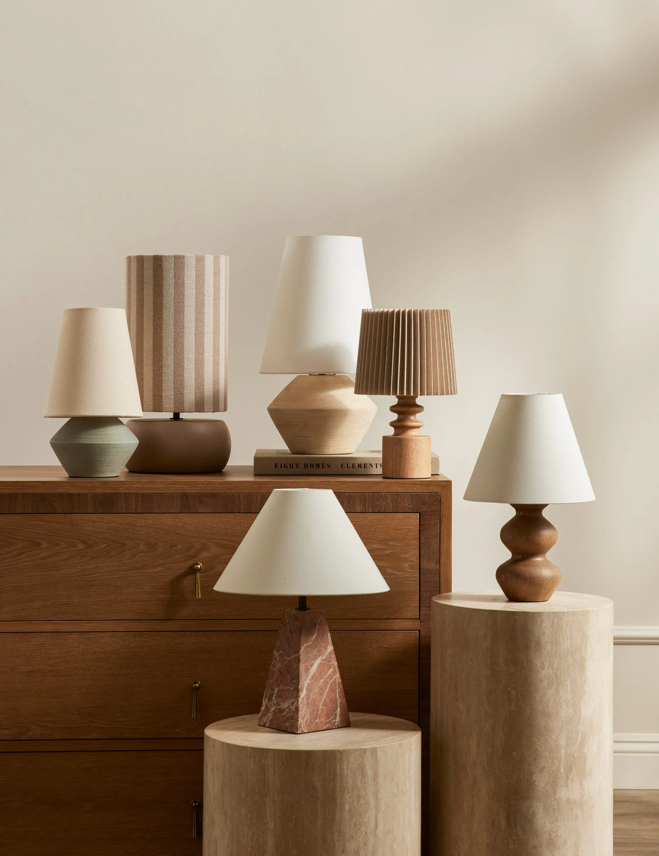 Dee Table Lamp