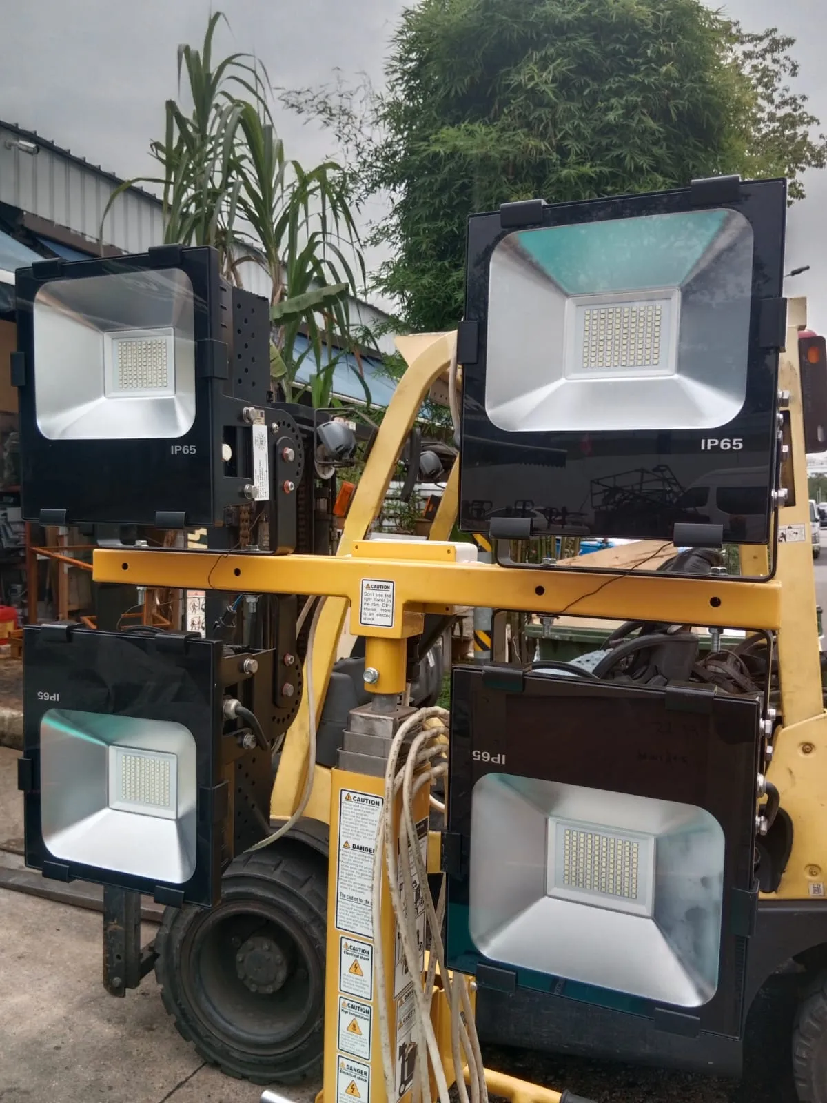 Kipor 4X100W Tower Light Led With KDE6500T | Model: KLE100 6500T