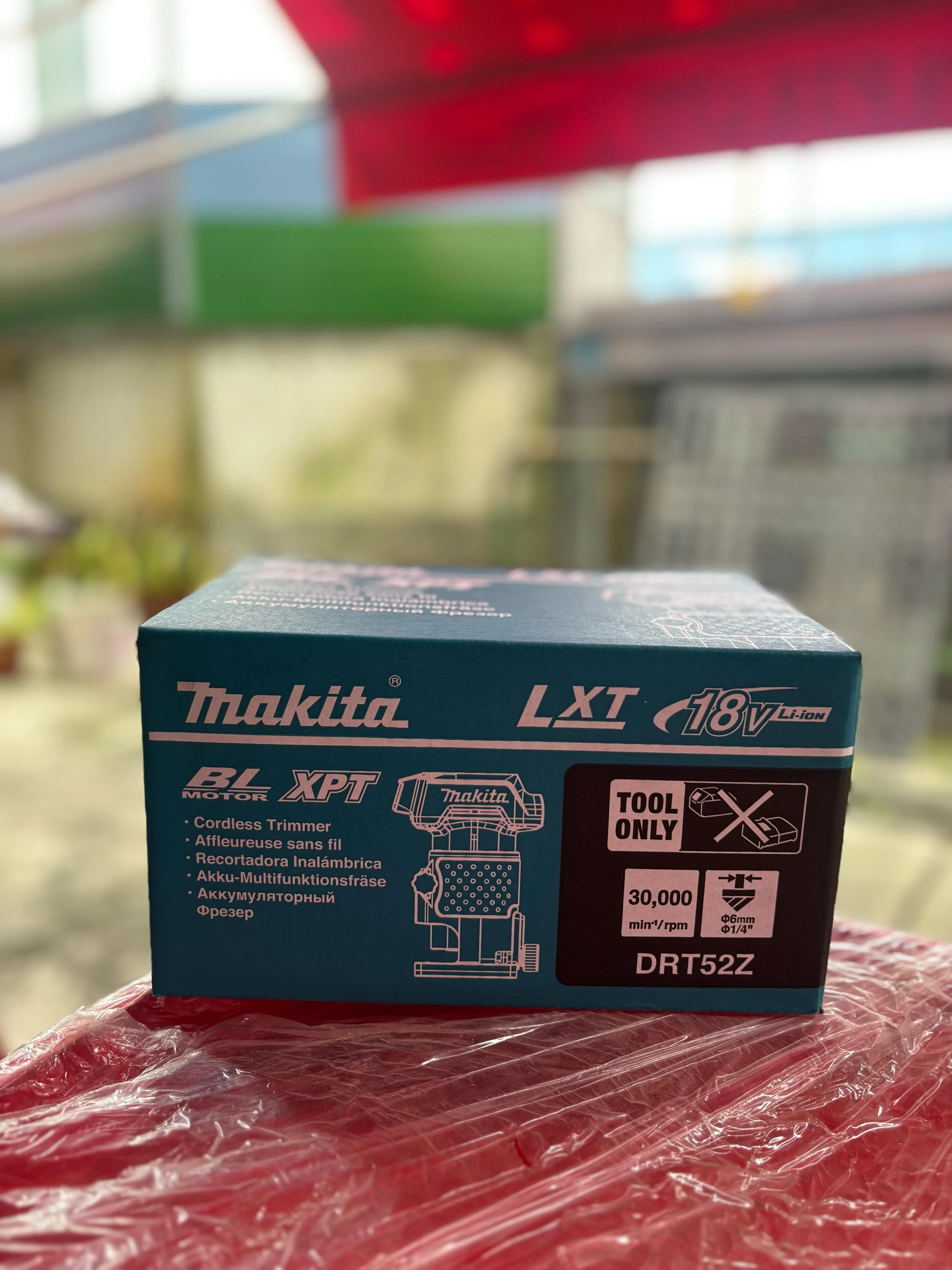 Makita DC Trimmer DRT52Z (18V,Bare Unit) | Model: M-DRT52Z