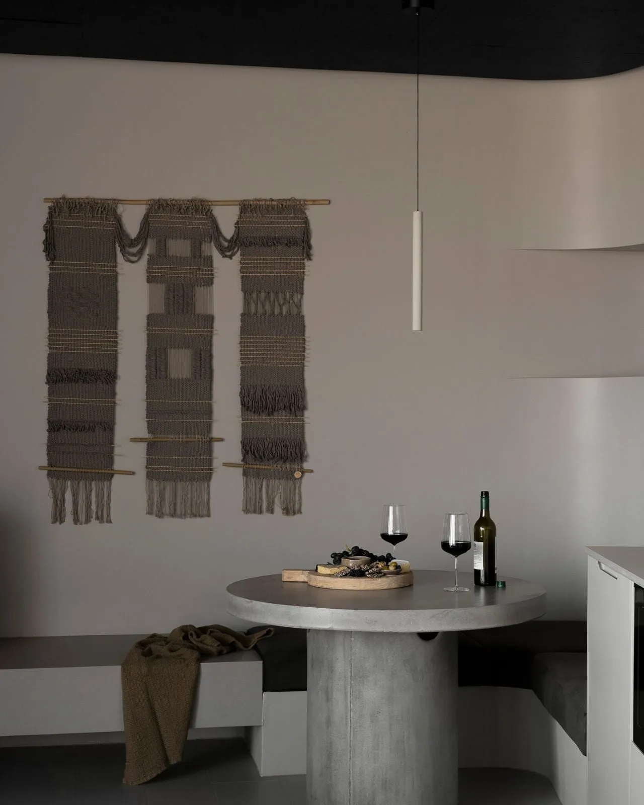 Minimalist Concrete Pendant | Bentu