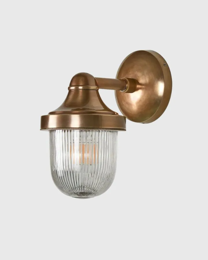 Outdoor Classic Brass Wall Light