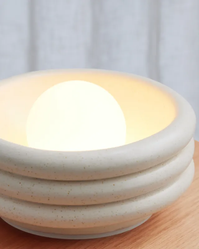 Rippled Ceramic Table Lamp