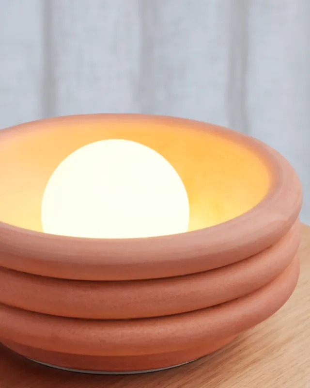 Rippled Ceramic Table Lamp